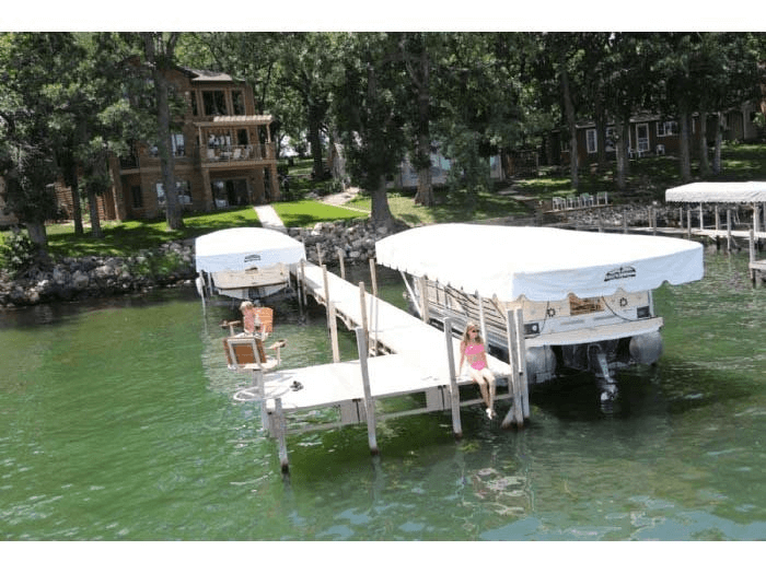 Pontoon Lifts